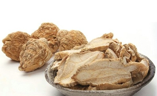 Maca Ekstrak 0,6% Macamides-mendukung energi, keseimbangan hormon, dan vitalitas secara keseluruhan.