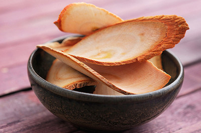 Ekstrak Eurycoma longifolia 24 Bulan Jangka Panjang Ekstrak Herbal untuk Pencegahan dan Pengobatan Gout